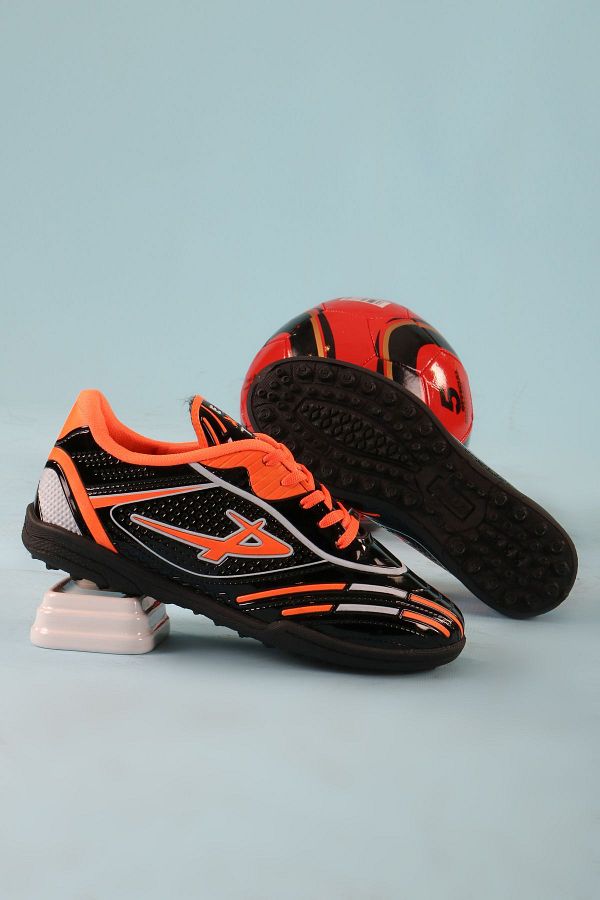 Stylish football shoes new arrivals