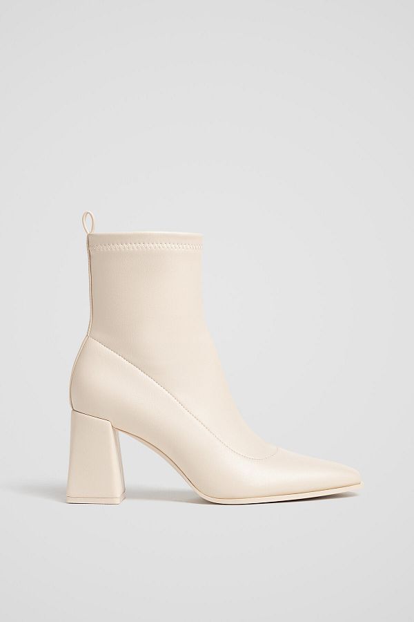 Stradivarius Heeled Stretch Boots Trendyol
