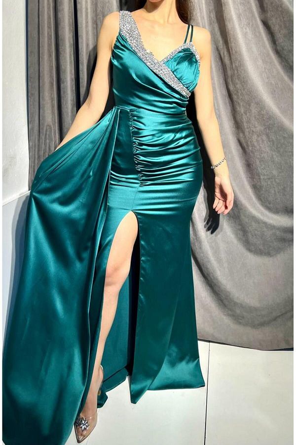 SEASONS BUT K WOMEN S SLIT FISH CUT Rhinestone Satin GOWN DRESS NIGHT DRESS EVENING DRESS Trendyol