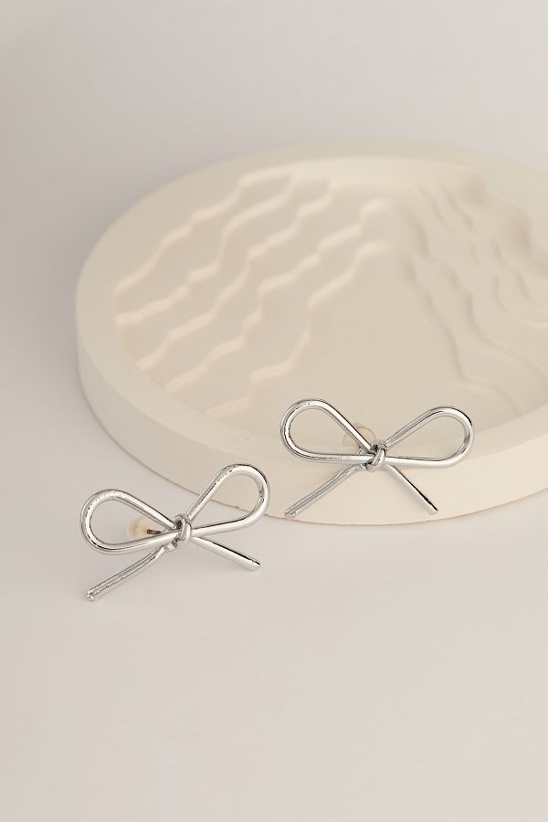 Elika Silver-Bow model Design Earrings 1