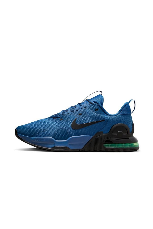 Stylish training shoes on sale