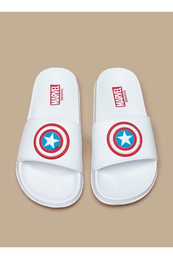 Marvel Heros Captain America Embossed Slip On Slide Slippers Trendyol