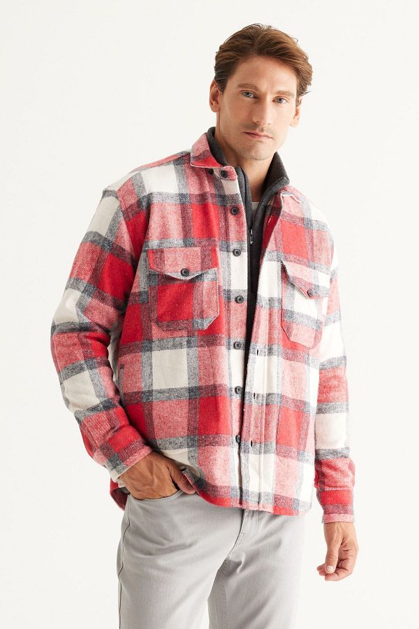 AC&Co / Altınyıldız Classics-Herren-Winter-Hemdjacke in Übergröße in Ecru mit lockerem Schnitt und Knopfkragen in Rot 1