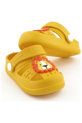 Sandals & Mules