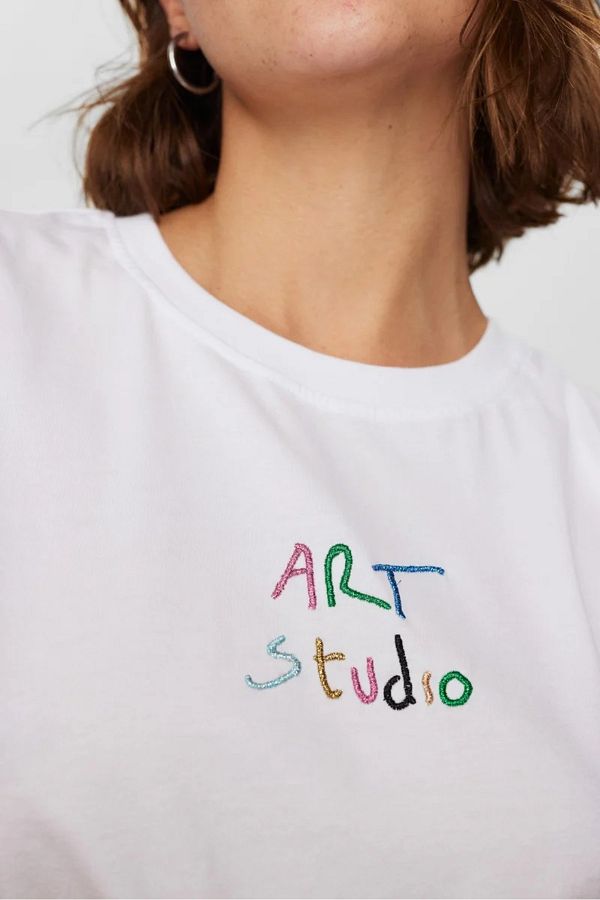 Numph Embroidery Detailed Women s T Shirt Trendyol