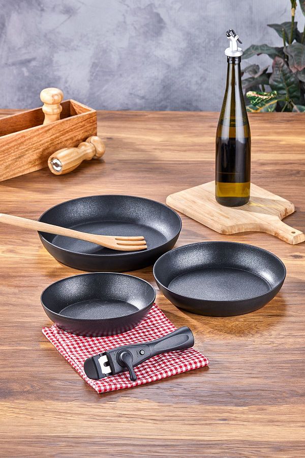 Taç-Easy Connect 3-Piece Plug-in Handle Pan Set / Ergonomic Plug-in Handle 1