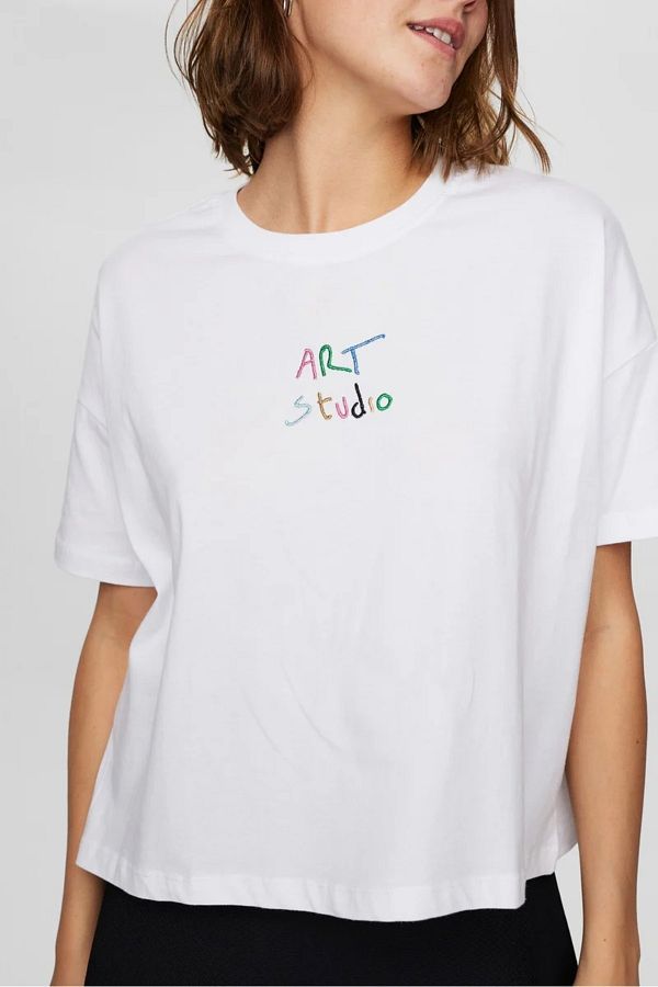 Numph Embroidery Detailed Women s T Shirt Trendyol
