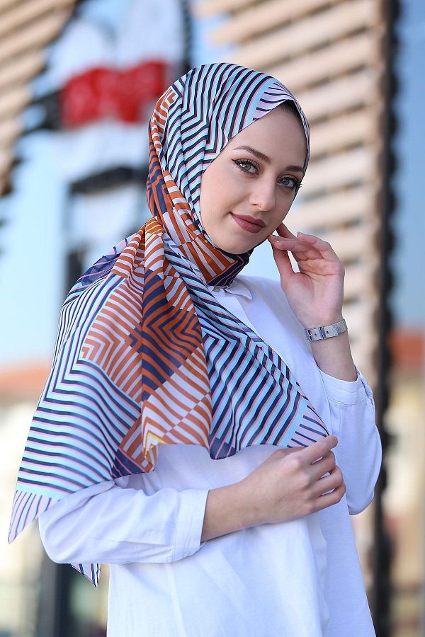 Stella-Geometric Patterned Chiffon Shawl Model 72*180cm 1