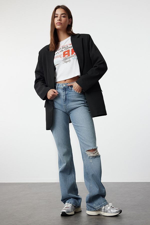 Trendyol Collection-Blue Ripped Detailed High Waist Flare Jeans TWOSS22JE0440 1