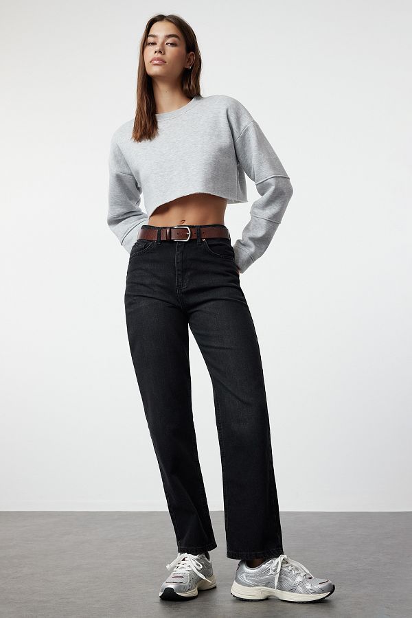 Trendyol Collection-Fekete magas derekú, egyenes farmernadrág TWOSS23JE00089 1