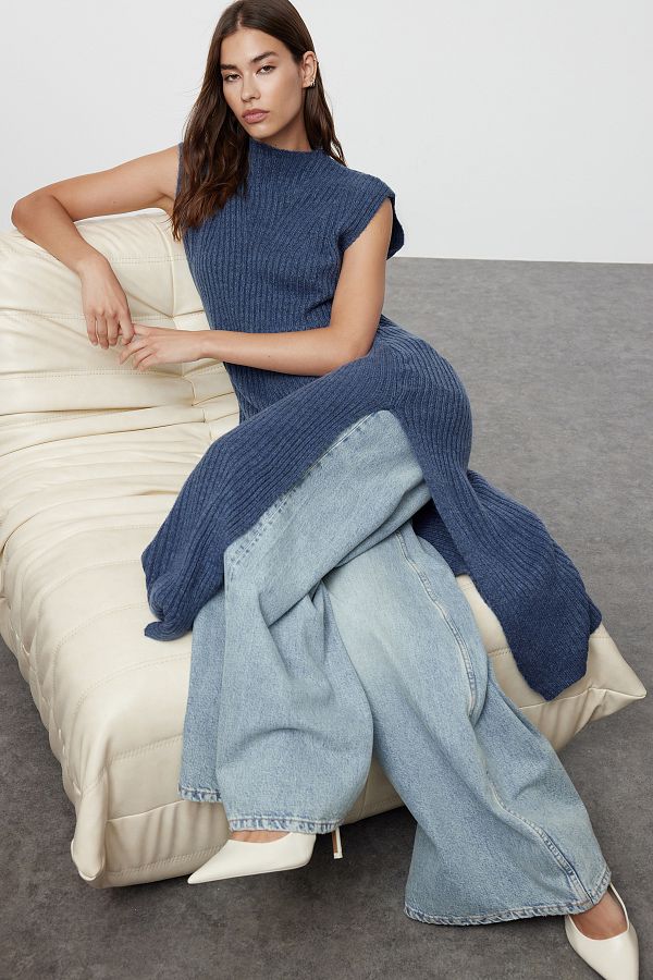 Trendyol Collection-Pulovere din tricotaje indigo cu textura moale - guler vertical TWOAW25SV00011 1