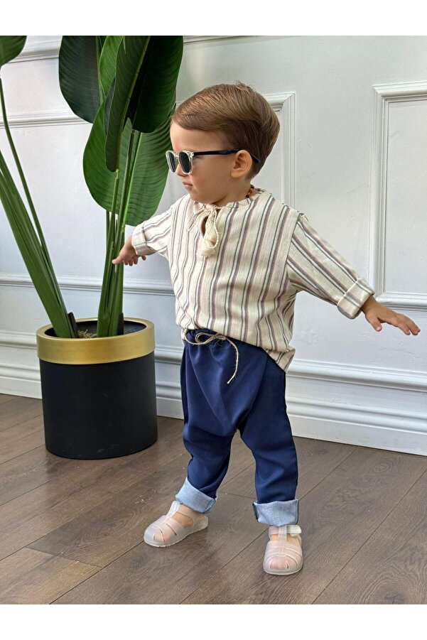 Ares Kids Fashion Beyaz Gömlek ve Mavi Pantolon Takım Çocuk  ve Bebek Giyim Erkek Kız Bayramlık ve Özel Günlük Hediye