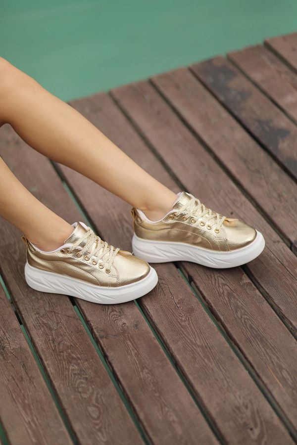 Thick heel sneakers store