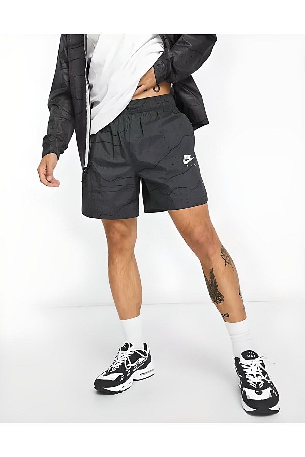 Nike Air Lined Woven Men s Shorts Trendyol