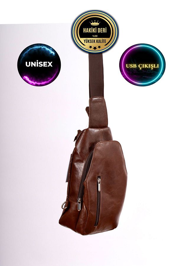 Crossbody bag with usb port top