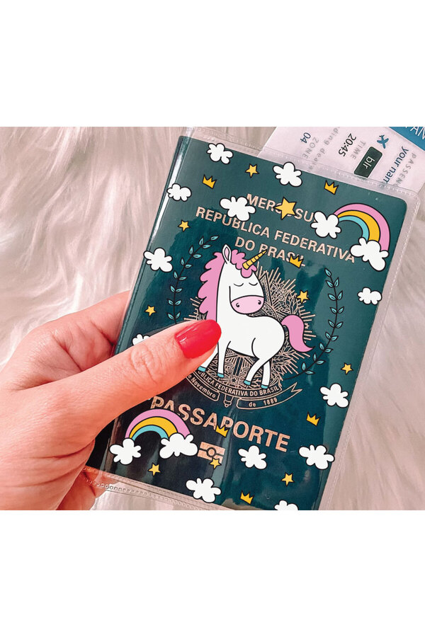 Cekuonline-Unicorn Patterned Transparent PVC Passport Case with Pocket and Compatible for the Country 1