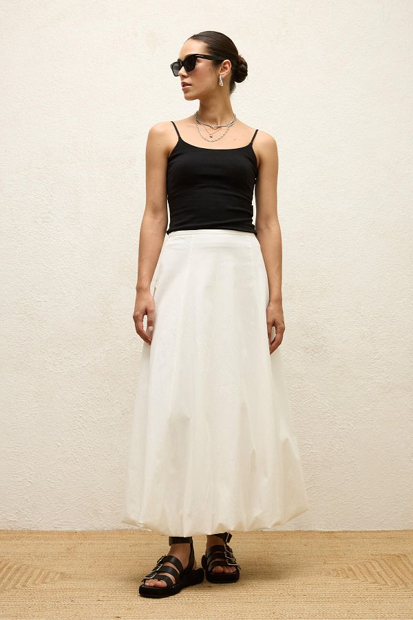 Manuka-Balloon Form Skirt - Ecru 1
