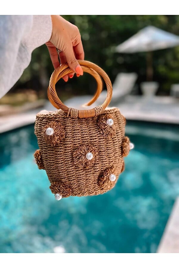FASHION COCKTAIL Bohemian Tiny Straw Bag with Pearls and Tassels