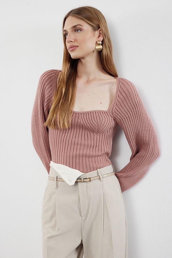 Trendyol Collection-Różowy sweterek z dzianiny w kształcie serca - TWOAW22KZ1760 1