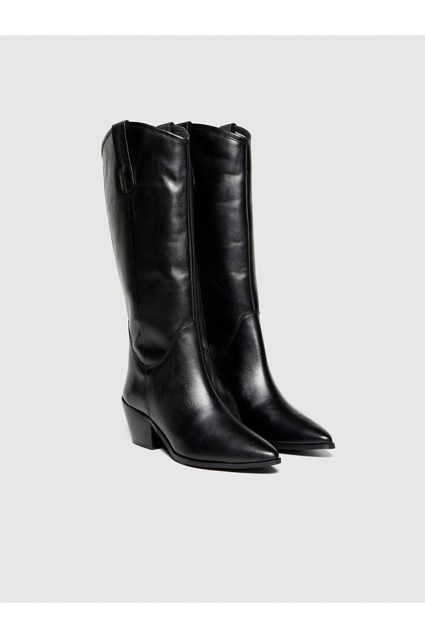 Sisley boots on sale