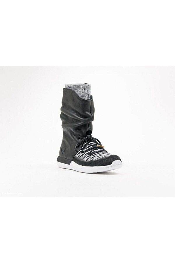 W roshe two hi flyknit cheap