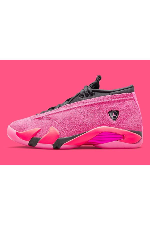 Pink jordan 14 deals