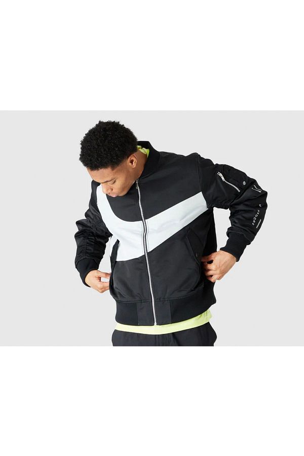 Nike Sportswear Swoosh Therma fit Synthetic fill Reversible Bomber Full zip Men s Coat Loose Fit Trendyol