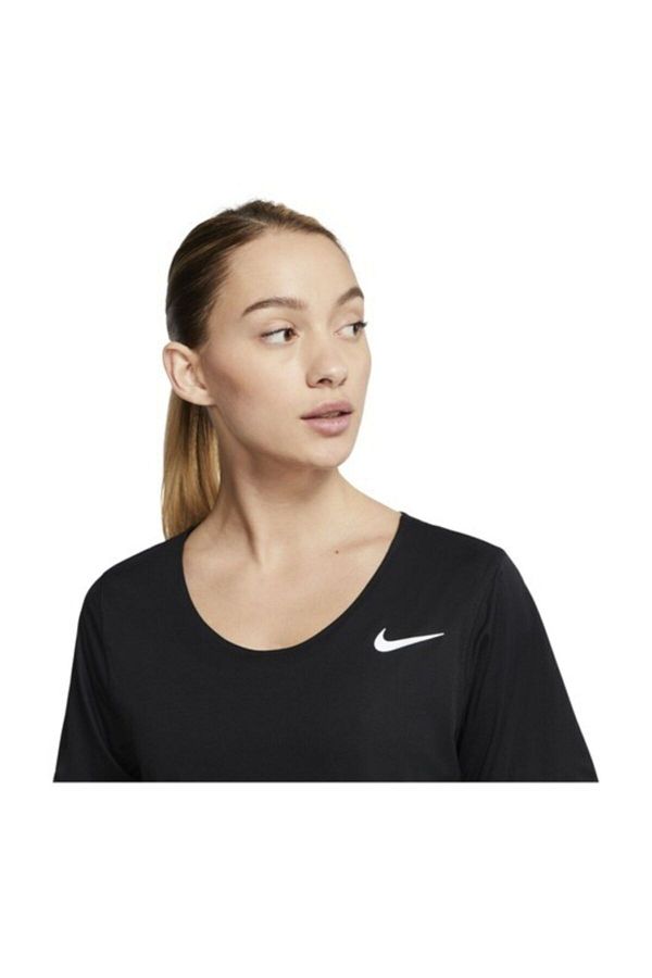 Nike Women s Training T Shirt city Sleek Short sleeve Running Trendyol