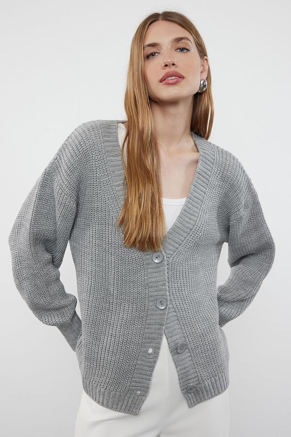 Trendyol Collection Gray V Neck Knitwear Cardigan TWOAW24HI00383 Trendyol