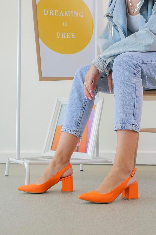 Stil Dura Sparky Model 5 Cm Heeled Shoes Sandals Orange Trendyol