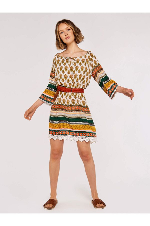 Apricot Tunika-Kleid mit Häkelbesatz - Trendyol