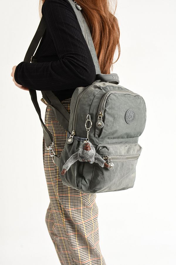 Small backpack with chest strap deals