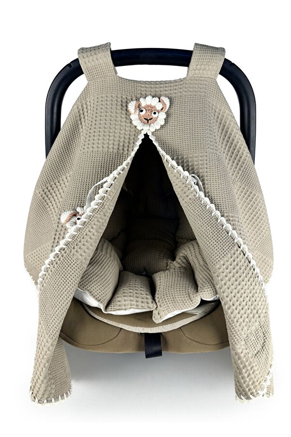 Atölye Eda Exclusive El Işi Kuzulu Pike Puset Örtüsü ve Minderi 2 Parça