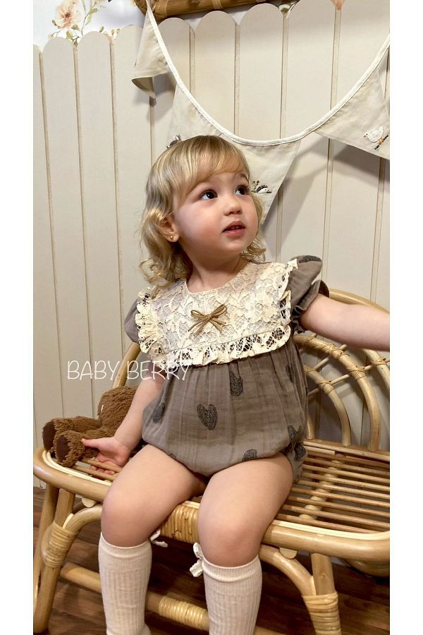 Baby Berry Baby store Baby Girl Child Lace and Bow Detailed Heart Patterned Muslin Fabric Short Sleeve Romper Brown Trendyol