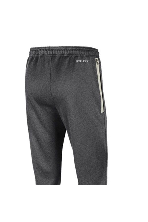 Nike sweatpants standard fit online