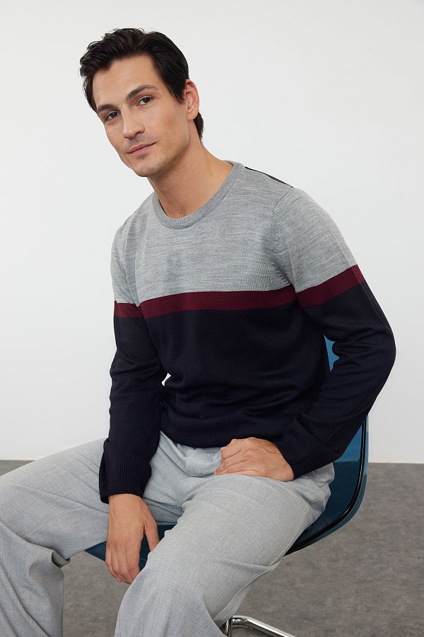 Trendyol Collection-Gray Slim Crew Neck Color Block Knitwear Sweater Tmnaw21Kz1793 1