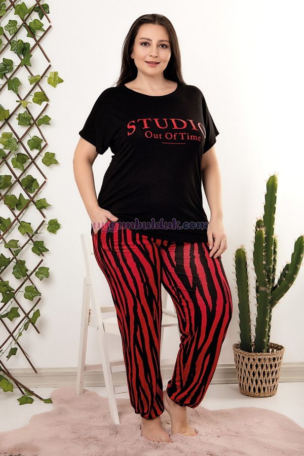 quilling-Zebra Patterned Large Size Mother's Pajama Set - Red and Black 1