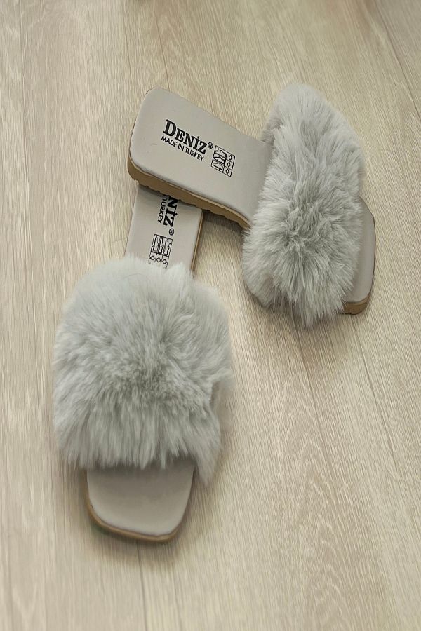 Hot weather slippers hot sale