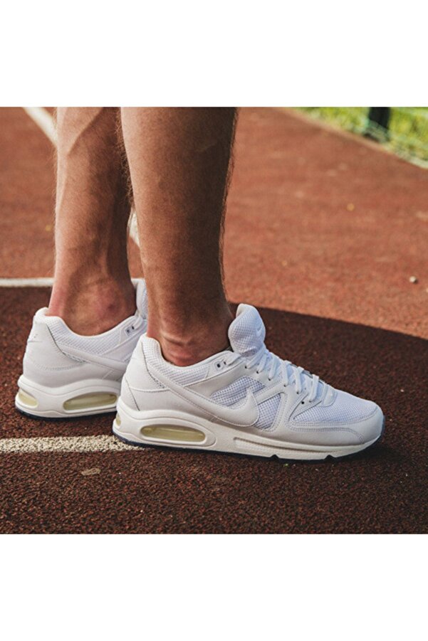 white nike air max command