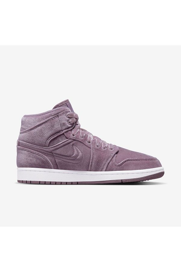 Air jordan 1 mid se women's shoe clearance