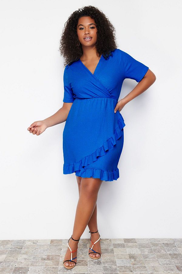 Trendyol Curve-Синя двобортна сукня з V-подібним вирізом Volan Mini Orme Plus Size TBBSS24AH00037 1