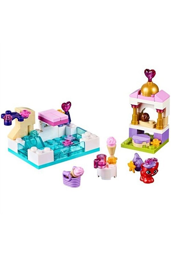 LEGO Disney Princess Treasure'ın Havuz Günü