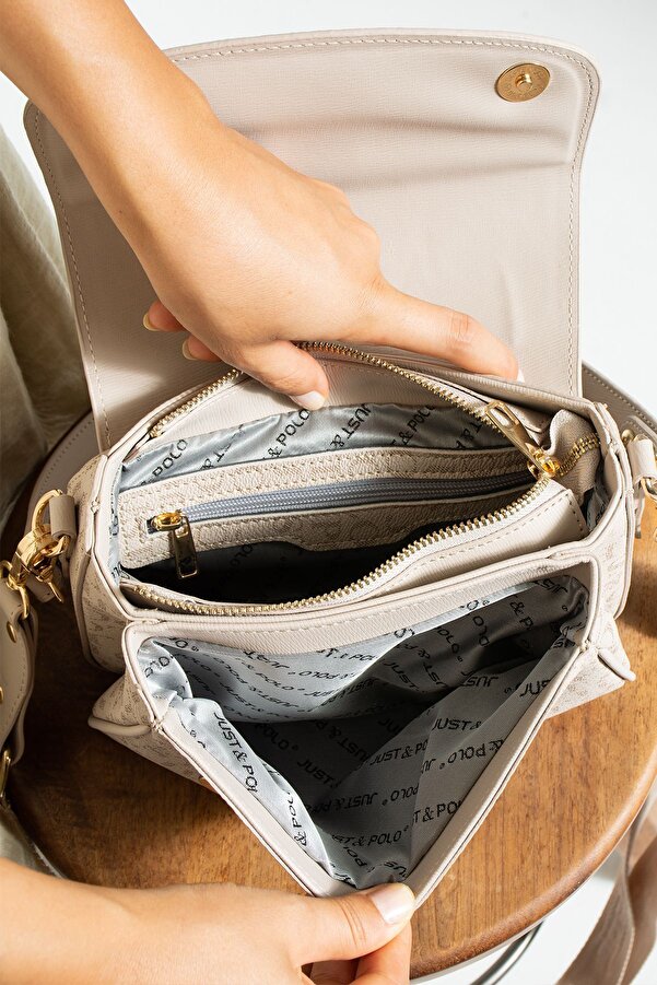 Tamra Backpack Guess Tamara Small Backpack Buy Guess Tamara Small