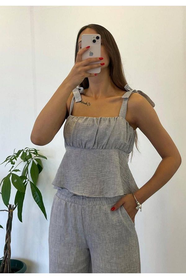 My Blog-Graues Set mit Trägerbluse und Hose 1
