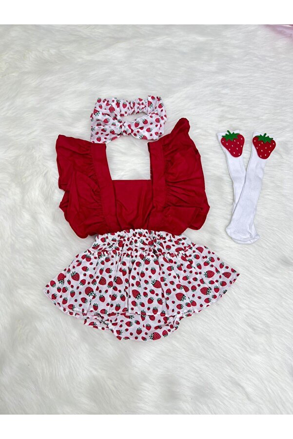 ŞAPKAKİDS Kız Bebek Çilek Desen Salopet Bandana Ve Çorap Set