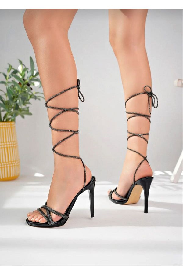 Loluk Moda Black Patent Leather Diamond Stoned Sparkling Ankle Strap Stylish Heeled Evening Dress Shoes Trendyol