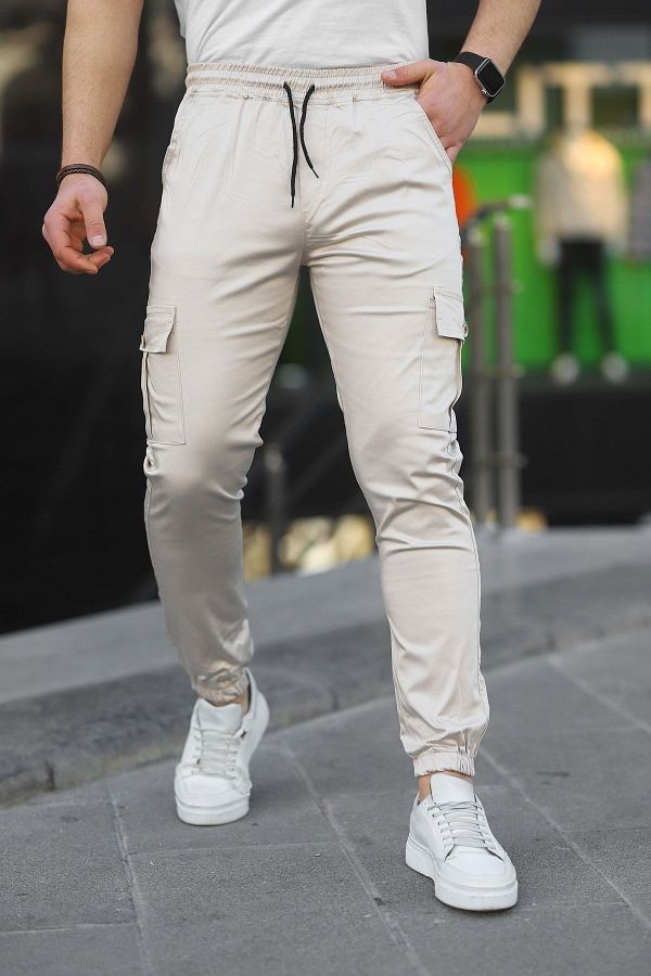 Men's expandable waist cargo pants top