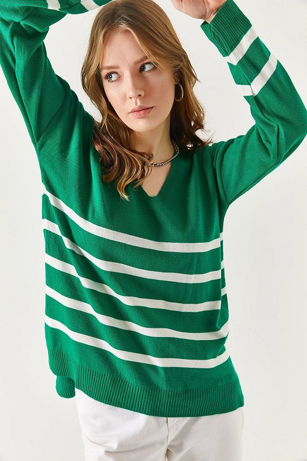 Sweater long in back short in front cheap