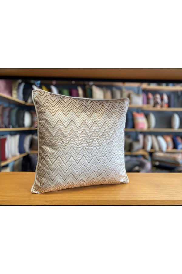 Fabricland cushion covers online