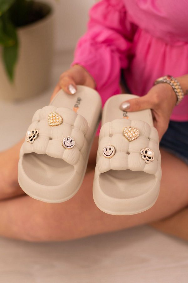 armonika Beige Patterned Comfortable Women s Slippers with High Sole and Accessories ARM 24Y128015 Trendyol
